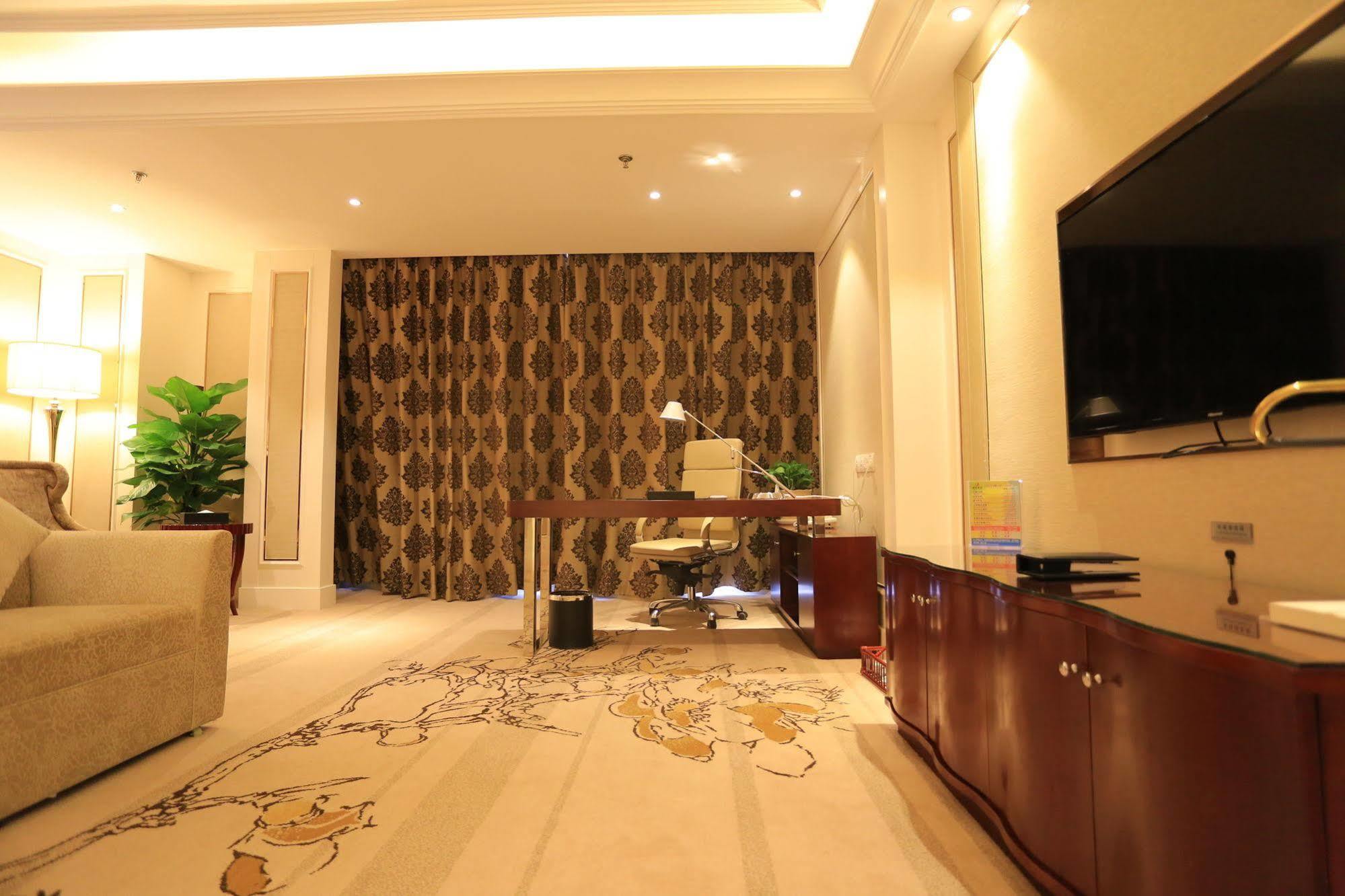 Baoji Jianguo Hotel Екстериор снимка