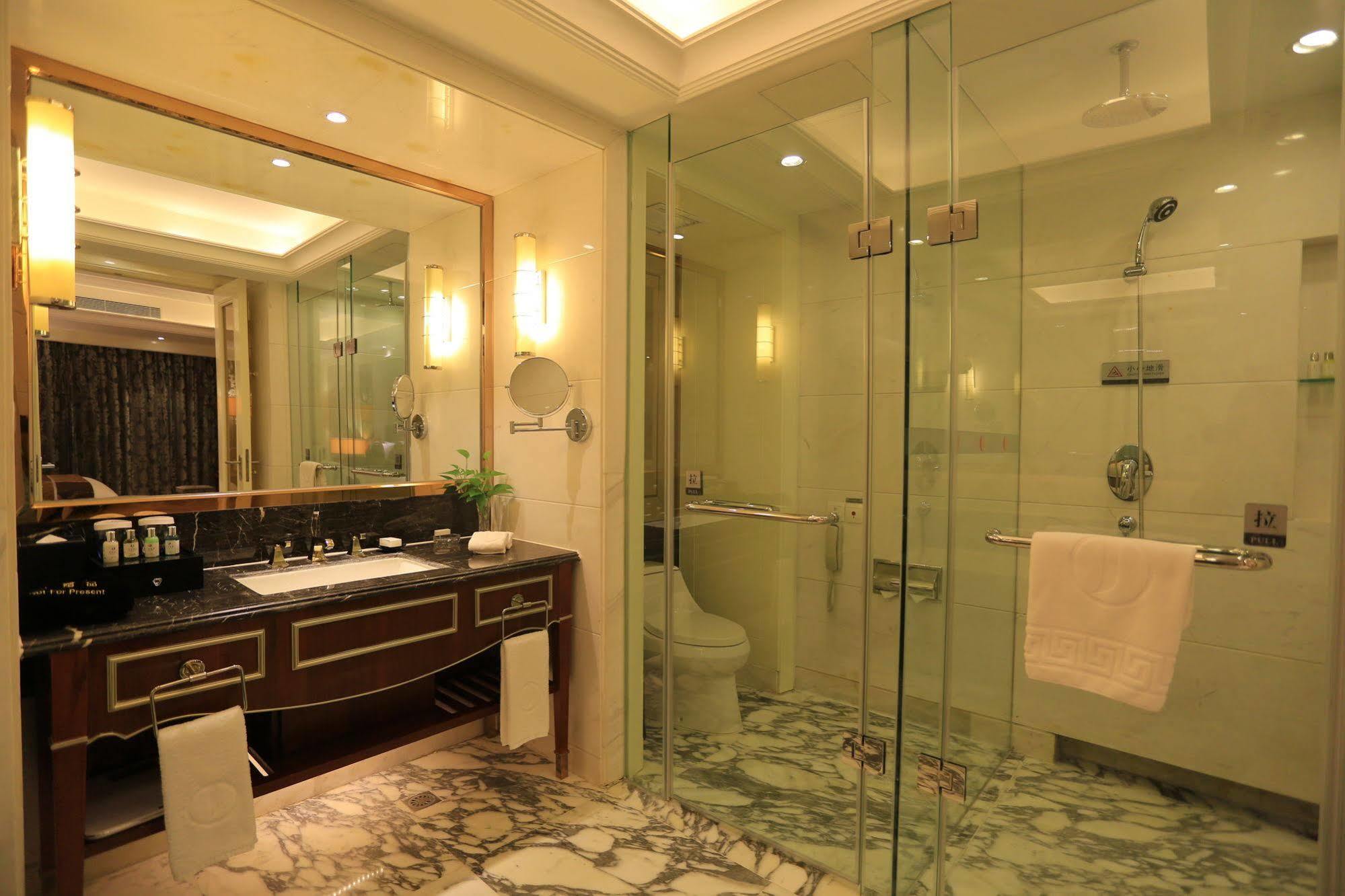 Baoji Jianguo Hotel Екстериор снимка